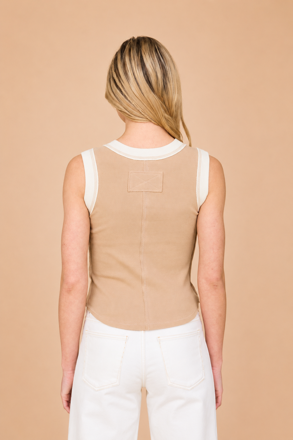 CONTRAST TRIM KNIT TANK TOP