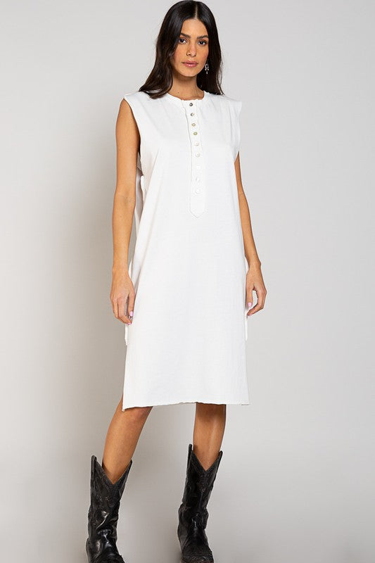 Load image into Gallery viewer, ROUND NECK SLEEVELESS DRESS - BY POL
