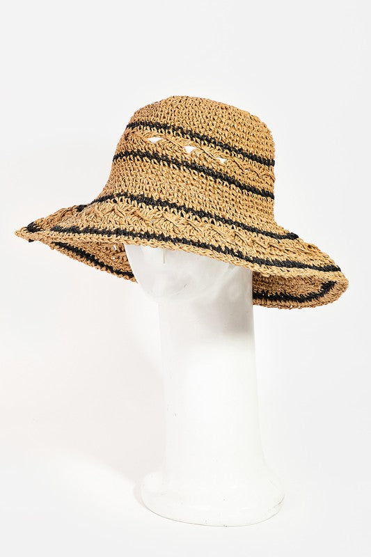 STRIPED KNITTED STRAW BUCKET HAT