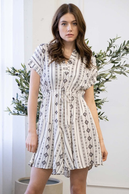 THE CHASITY GEO PRINT MINI DRESS