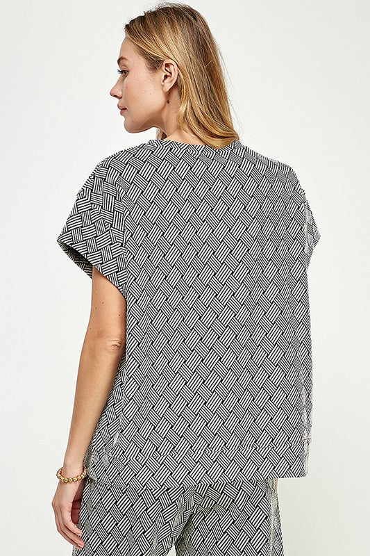 TEXTURED SHORT SLEEVE TOP  - NEW STYLE