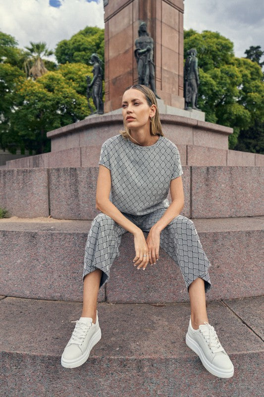 TEXTURED WIDE CROPPED PANTS - NEW STYLE