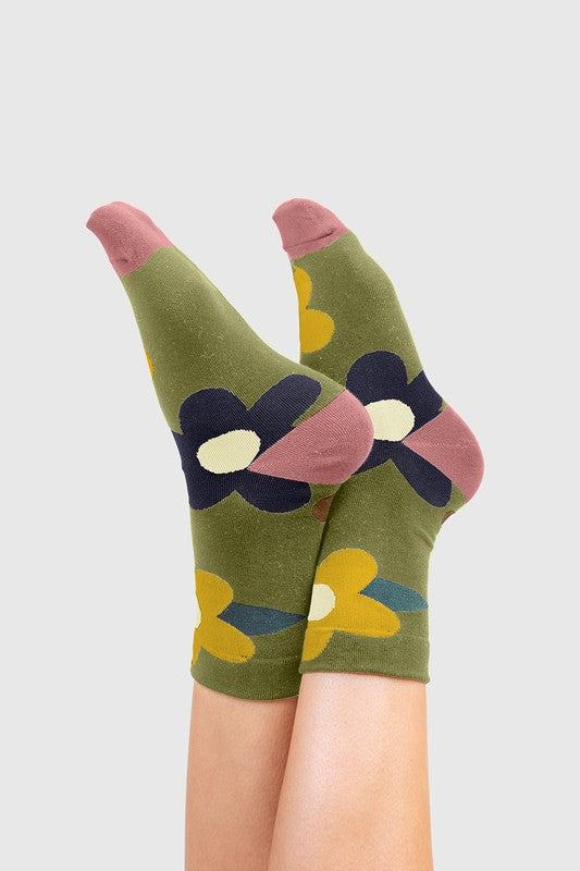 MULTI COLOR FLORAL PRINT SOCKS - OLIVE