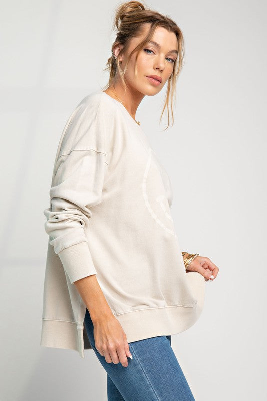 MINERAL WASHED SMILEY FACE PULLOVER