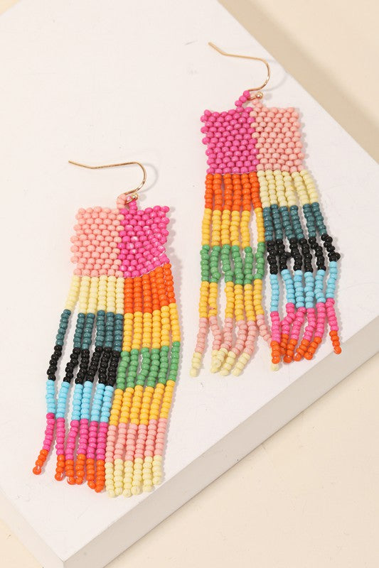 CHECKERED SEED BEAD EARRINGS