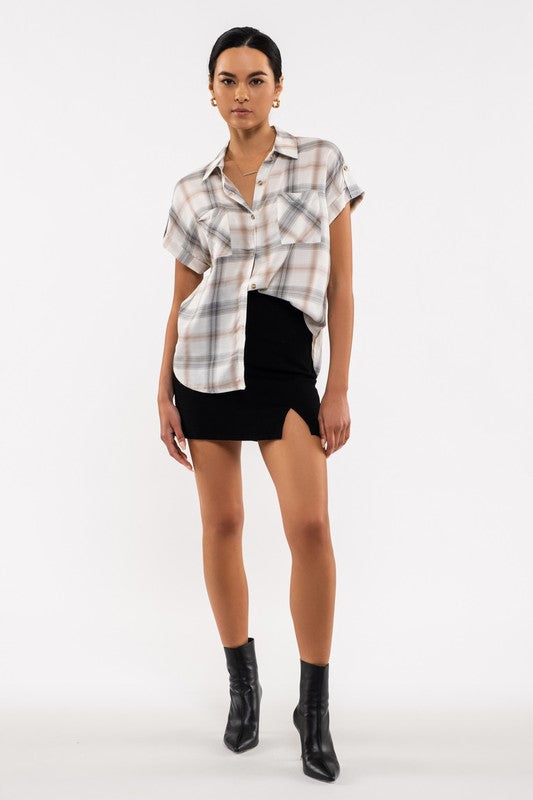PLAID WOVEN TOP