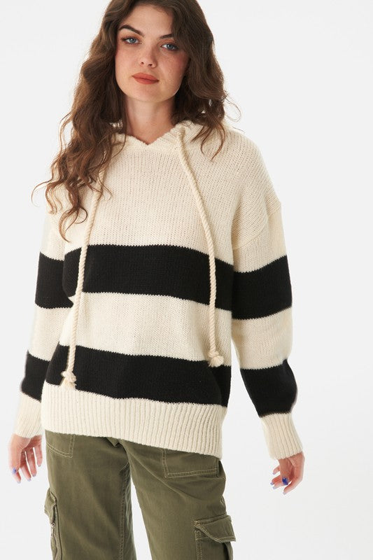 STRIPED HOODED PULLOVER SWEATER