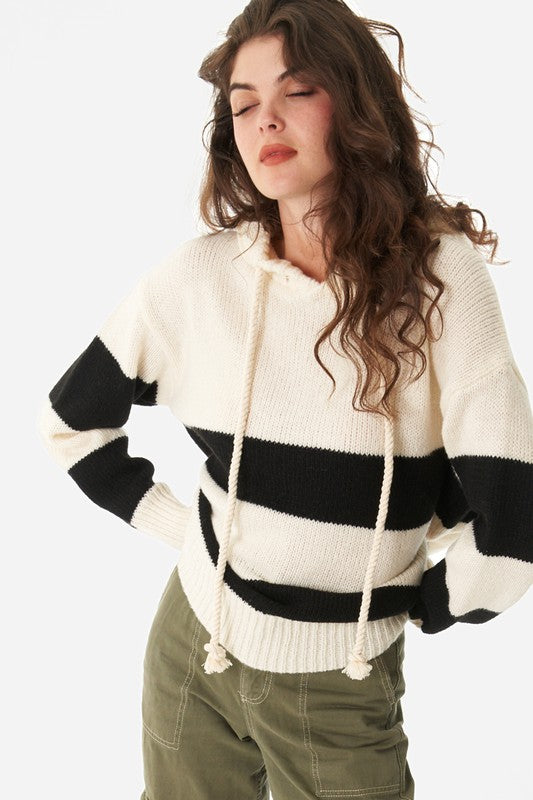 STRIPED HOODED PULLOVER SWEATER