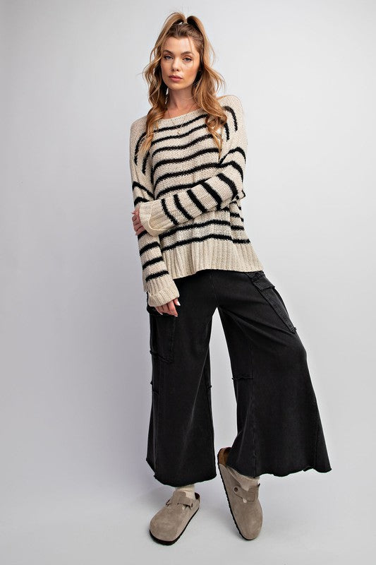 STRIPED KNITTED SWEATER TOP