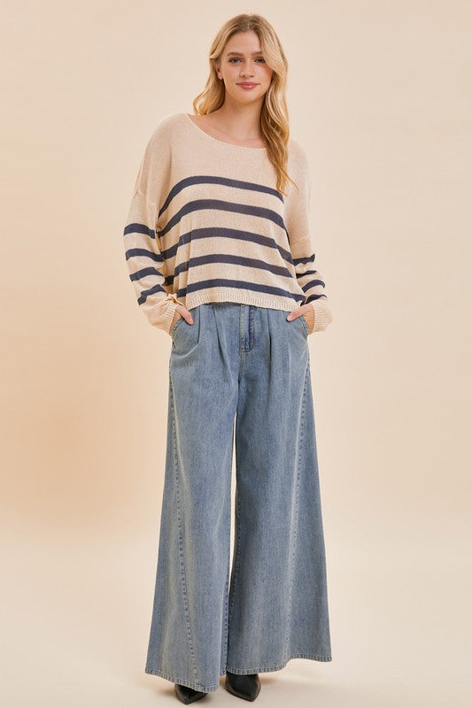 THE STRIPE KNIT TOP