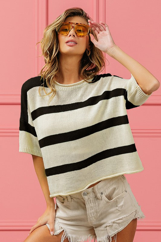 LIGHTWEIGHT STRIPED SHORT SLEEVE SWEATER TOP