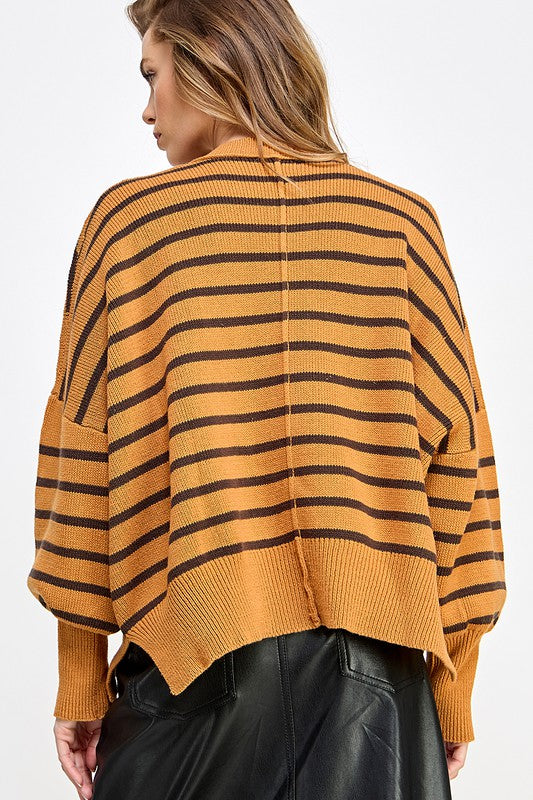 LOOSE FIT STRIP PULLOVER