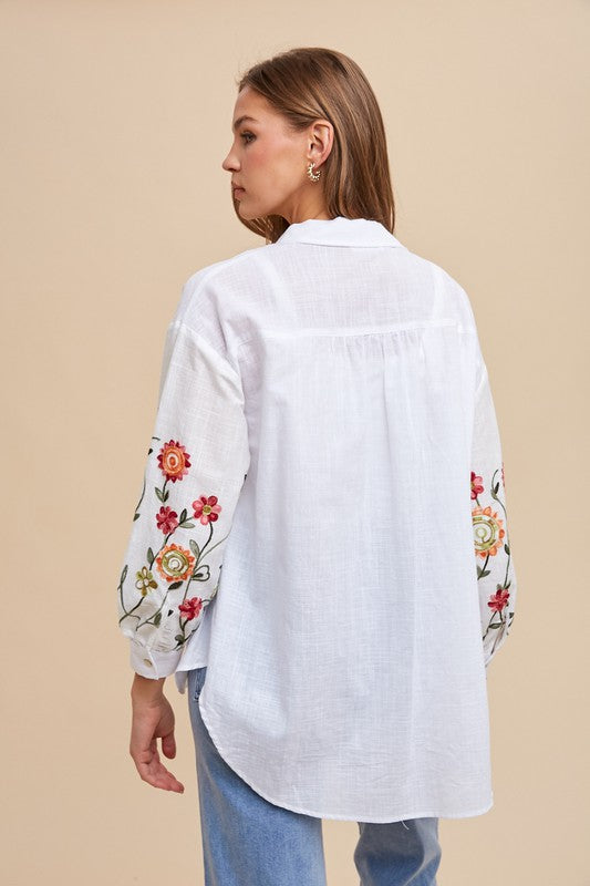 EMBROIDERED SLEEVE BUTTON DOWN LOOSE FIT SHIRT