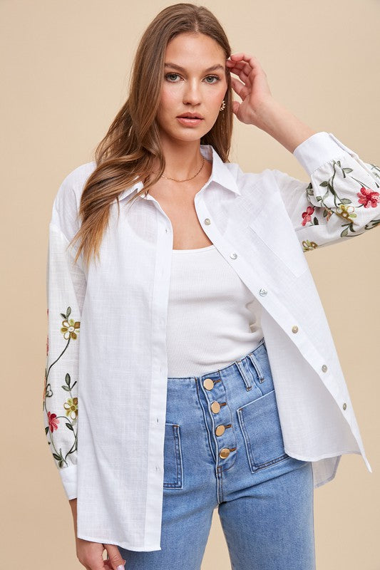 EMBROIDERED SLEEVE BUTTON DOWN LOOSE FIT SHIRT