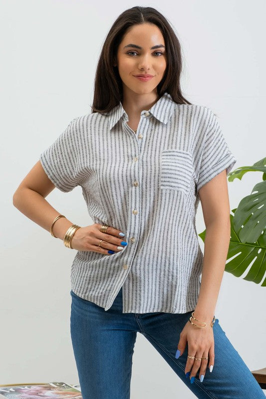 LINEN STRIPED BUTTON UP SHIRT