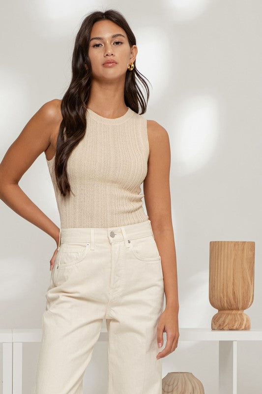 SLEEVELESS KNIT TOP