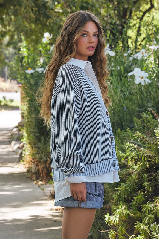 RIBBED KNIT CARDIGAN