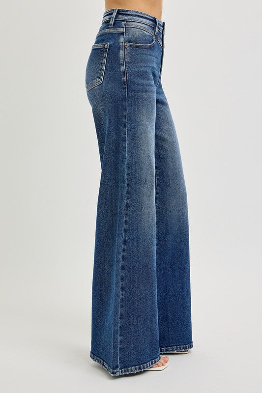 HIGH RISE FRONT YOKE DETAILED JEANS