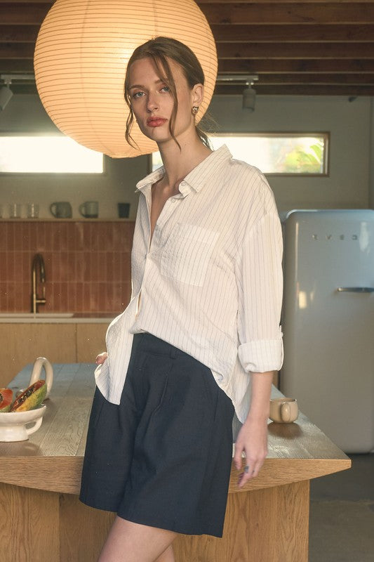 PINSTRIPE COLLARED BUTTON DOWN SHIRT