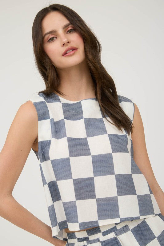 THE CHECKERED SET