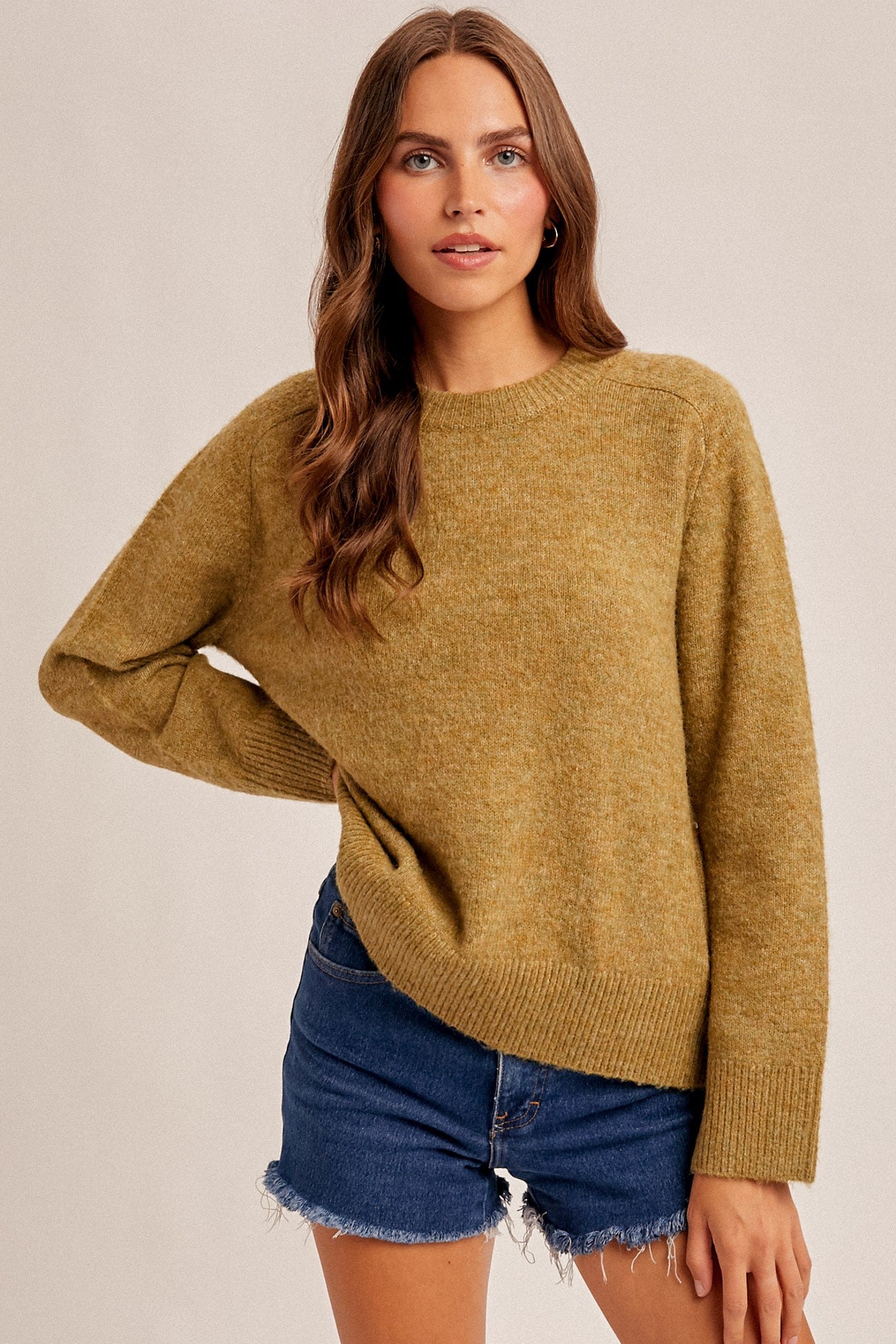CREW NECK RELAXED FIT SWEATER