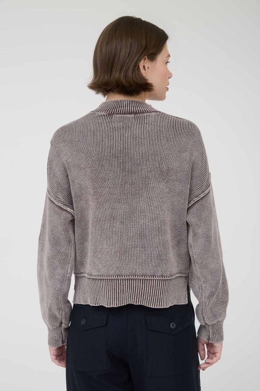 WASHED MOCK NECK PULLOVER SWEATER