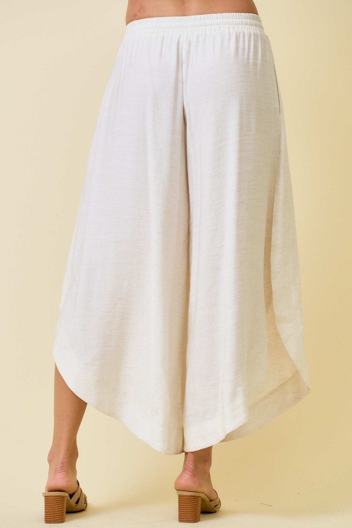 THE ROUNDED HEM SPLIT PANTS