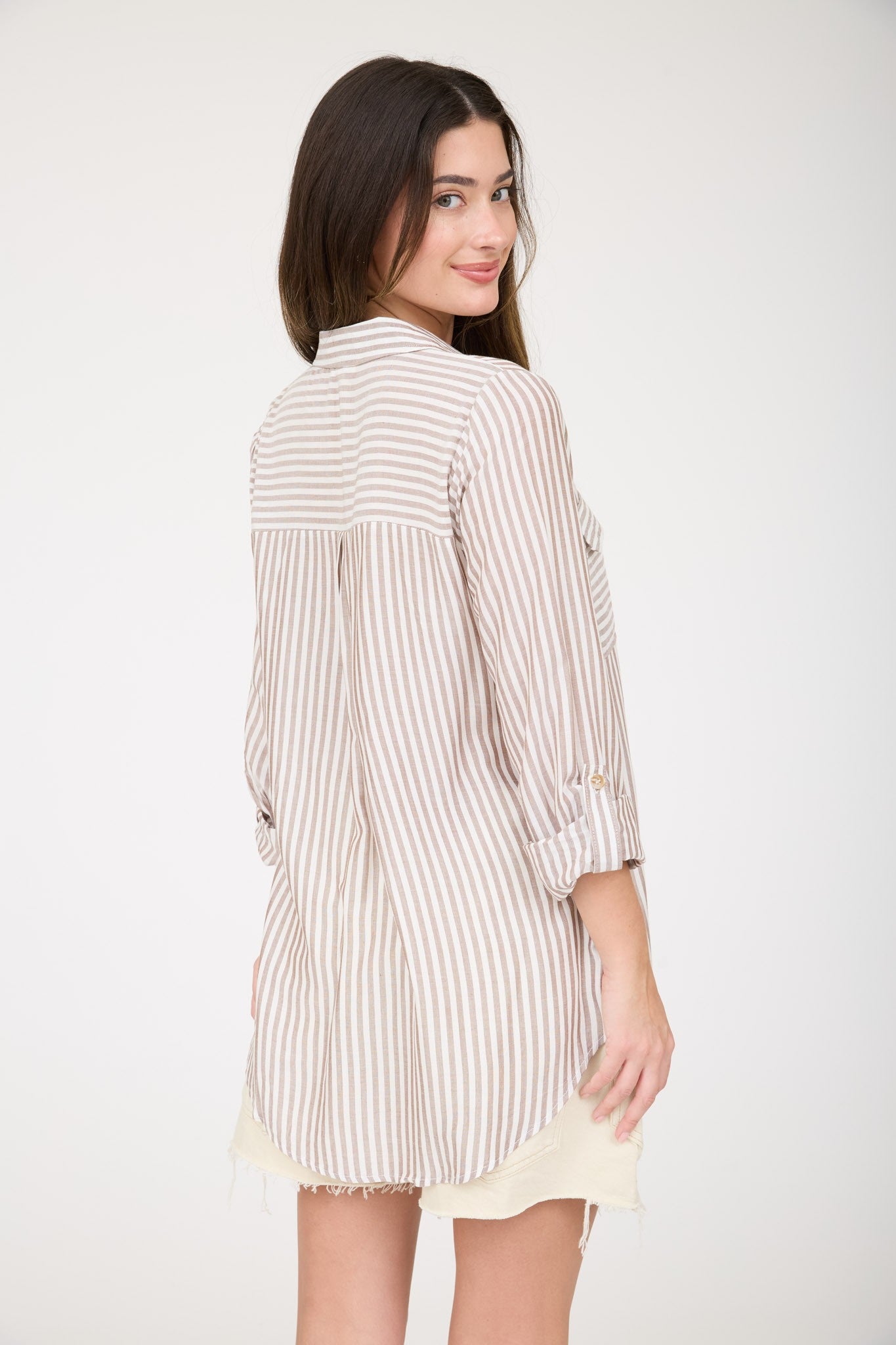 THE STRIPE COLLARED BUTTON DOWN | BROWN