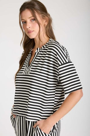 THE STRIPE KNIT TOP
