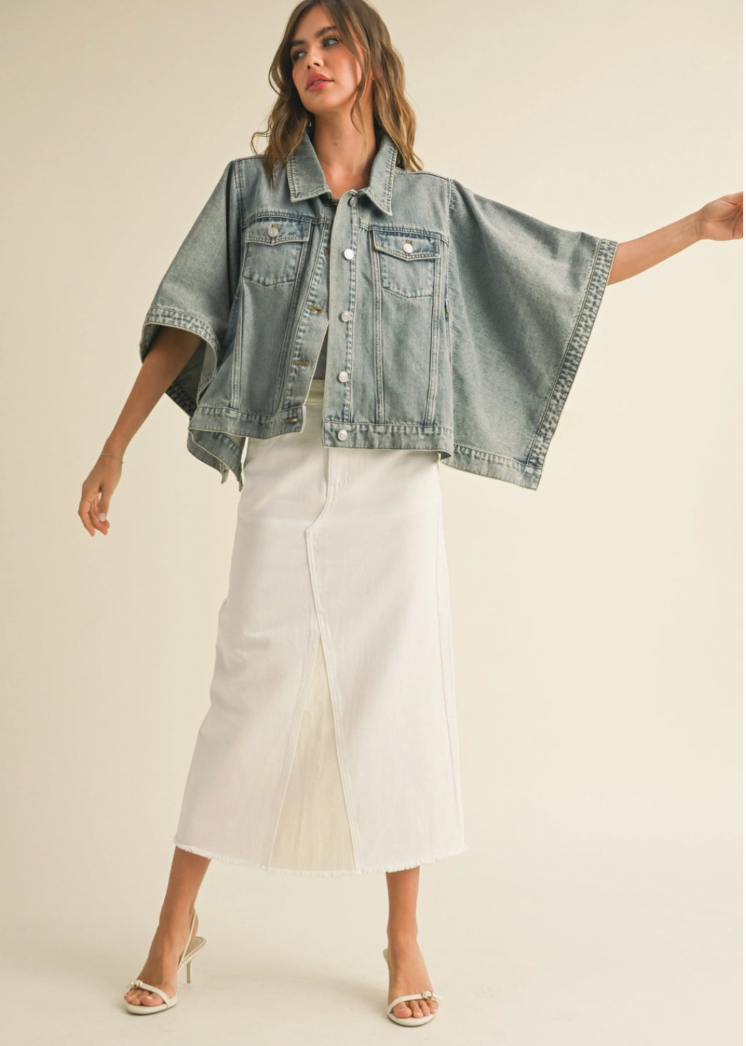 MIOU MUSE | THE CAPE STYLE DENIM JACKET