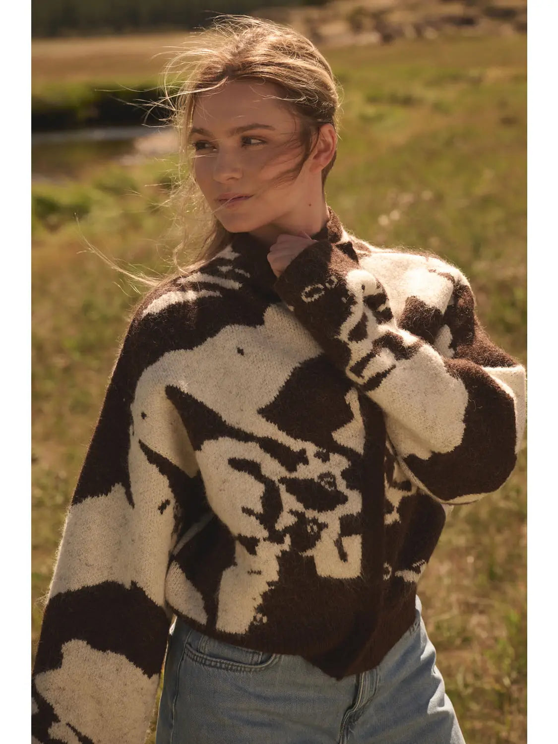 THE SOHO JACQUARD SWEATER JACKET