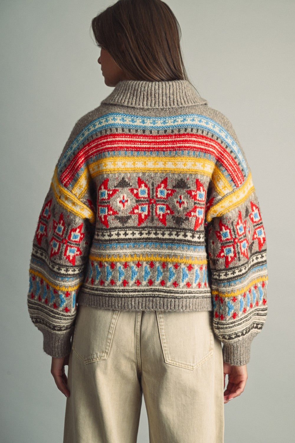 FOLK PATTERNED BUTTON-DOWN SWEATER WITH BIG COLLAR
