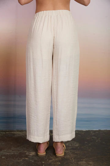 TEXTURED ELASTIC WAIST PANTS
