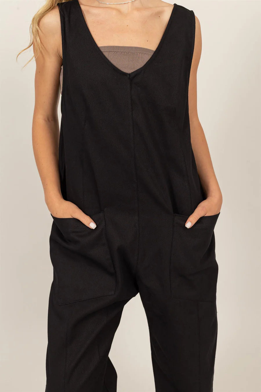 RELAXED JUMPSUIT WITH PATCH POCKETS