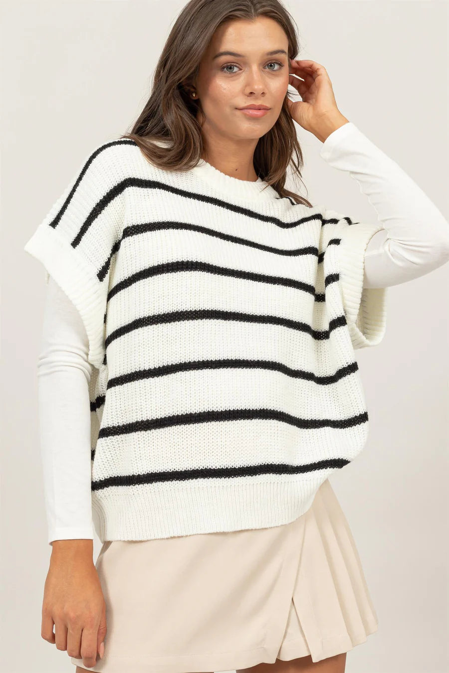 SHORT SLEEVE STRIPED SWEATER VEST