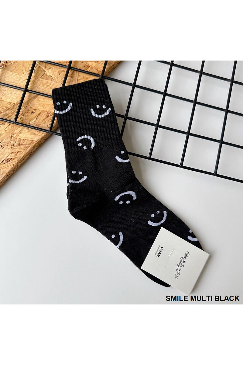 SMILEY FACE CREW SOCKS - BLACK