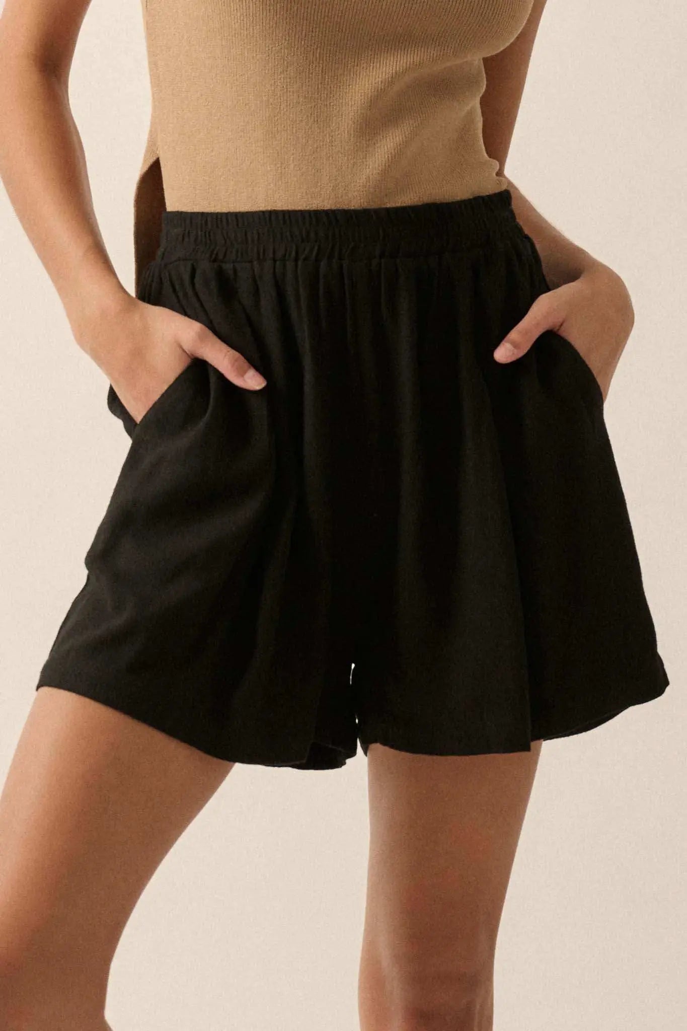 THE BLACK SAND SHORTS