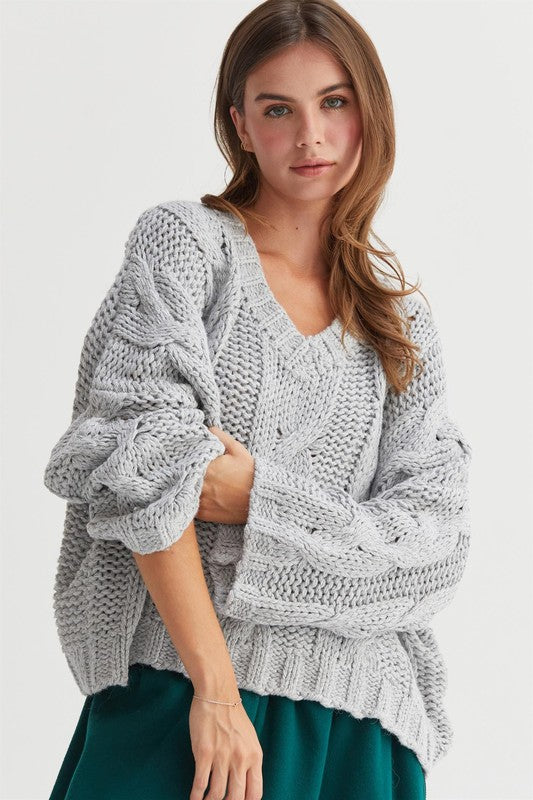 CABLE KNIT OVERSIZED SWEATER