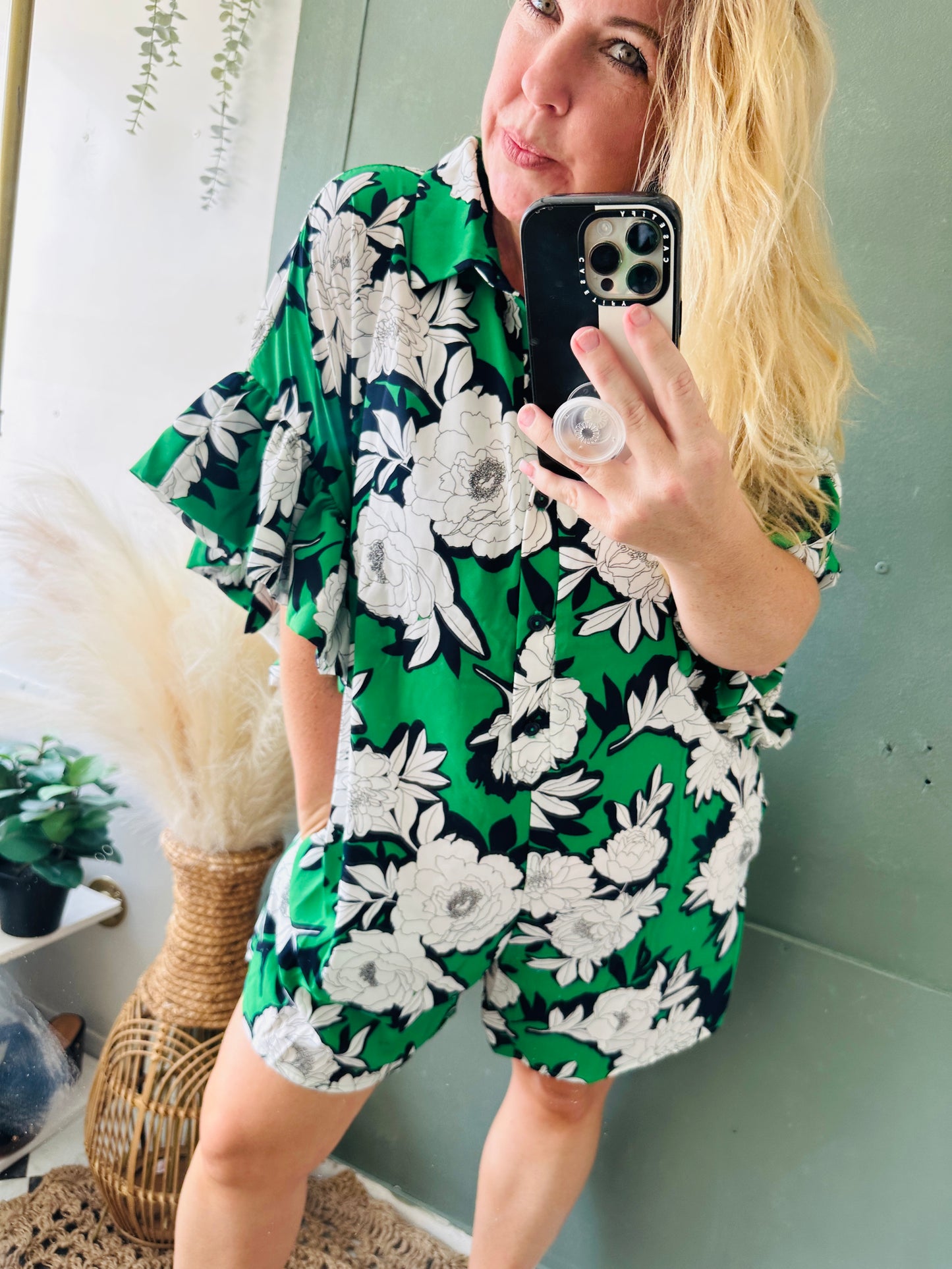 BOXY BUTTON UP RUFFLED SLEEVE ROMPER