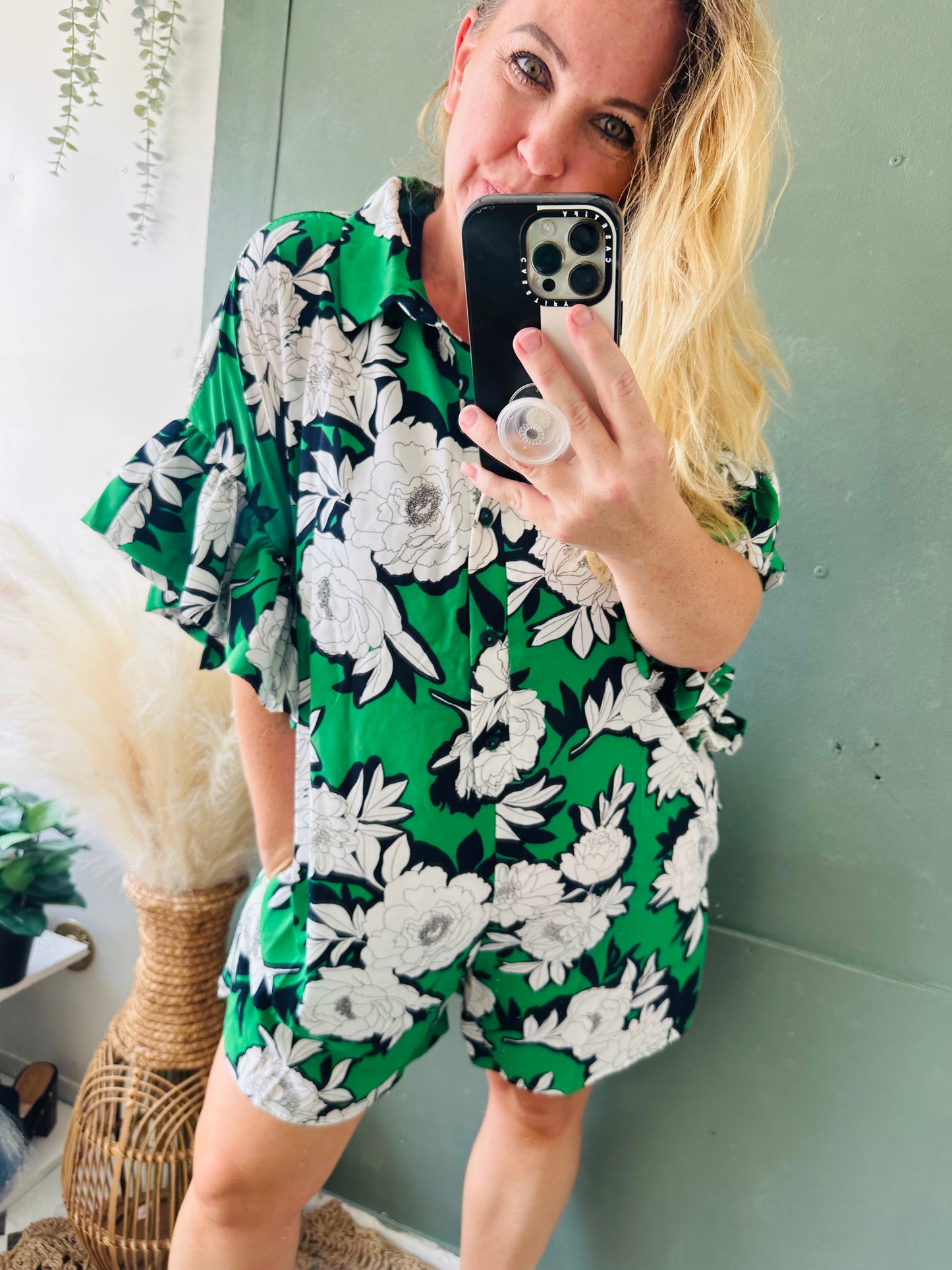 BOXY BUTTON UP RUFFLED SLEEVE ROMPER