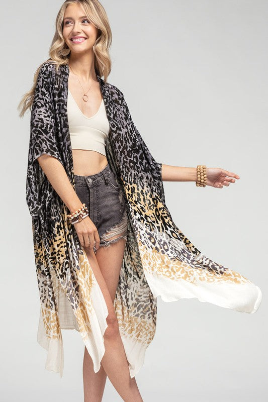 GRAY LEOPARD OMBER KIMONO