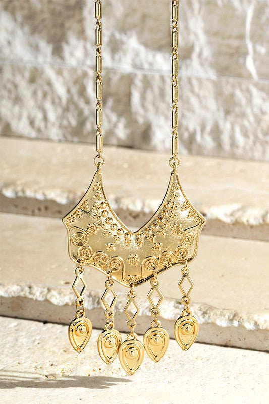 GOLD WESTERN PENDANT