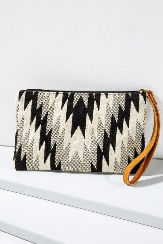 ZIG ZAG BEADED CLUTCH