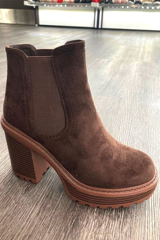 THE JENNA BOOT