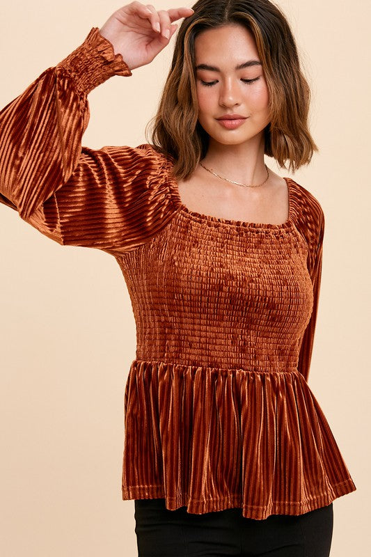 RIBBED VELVET SQUARE NECK TOP