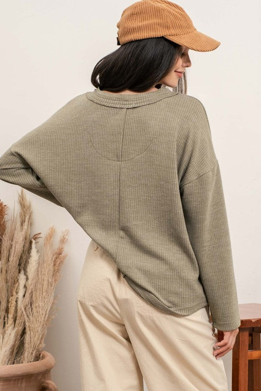 SAGE RIBBED PULLOVER
