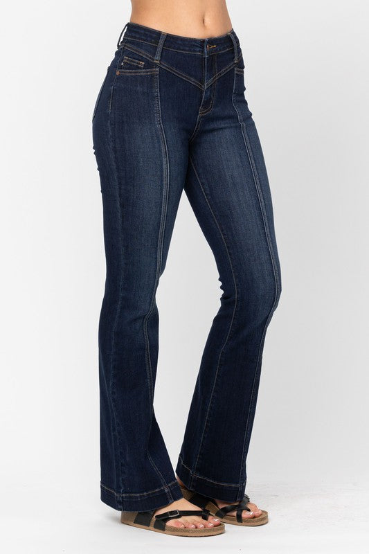 JUDY BLUE FLARE JEANS