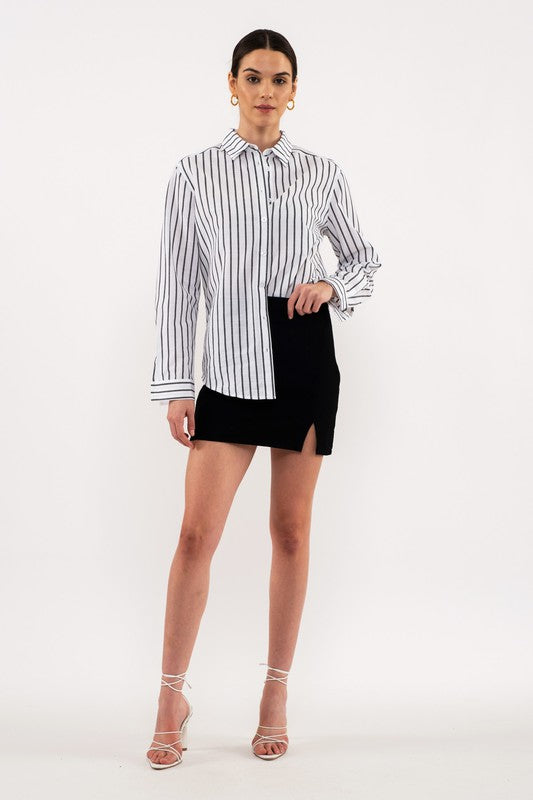 UNICOLOR STRIPED BUTTON DOWN TOP