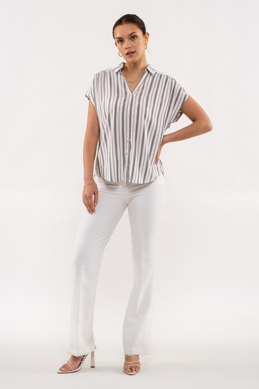 STRIPED SHORT SLEEVE BUTTON UP - S -3X