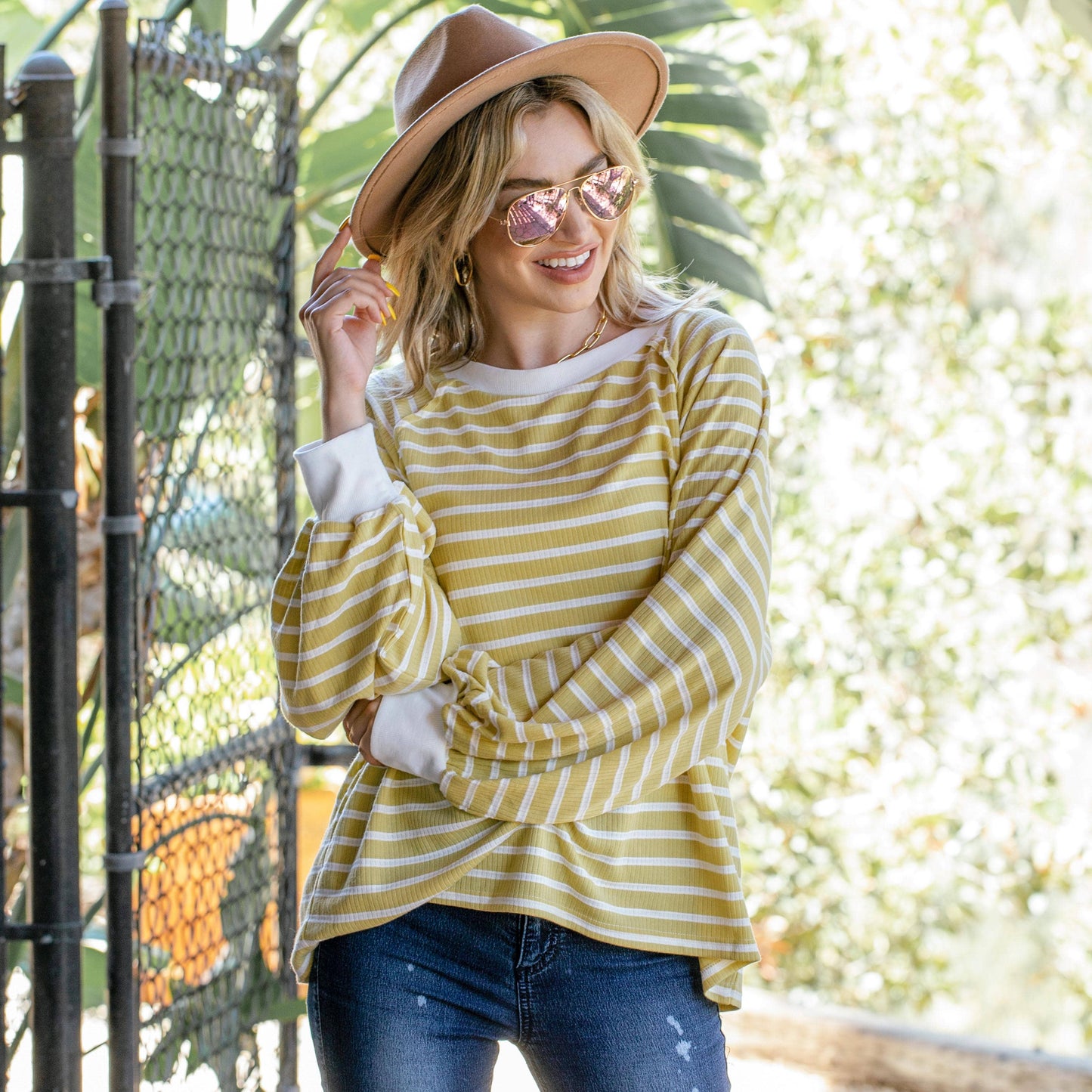 RIBBED STRIPE LOOSE FIT TOP